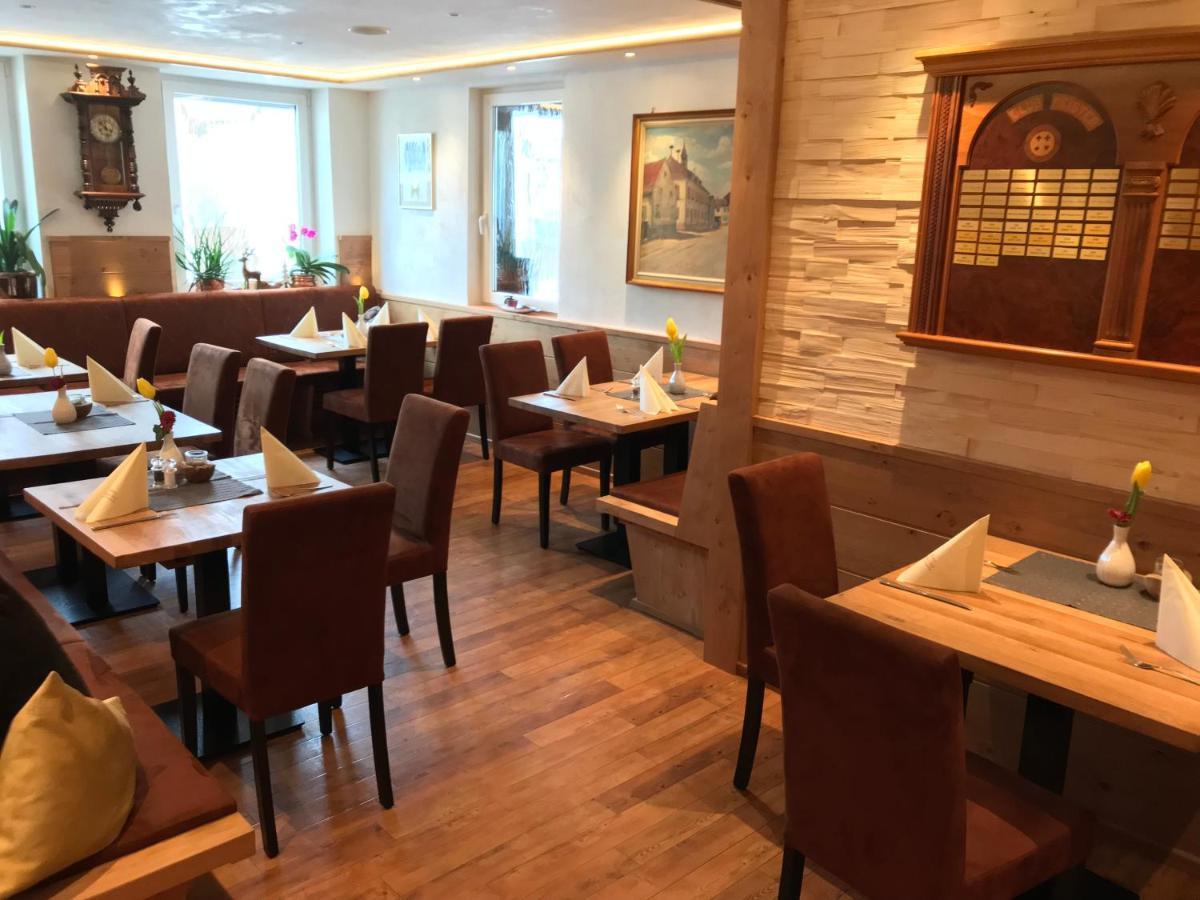Gasthaus Elsaesser Hof 카펠그라펜하우젠 외부 사진