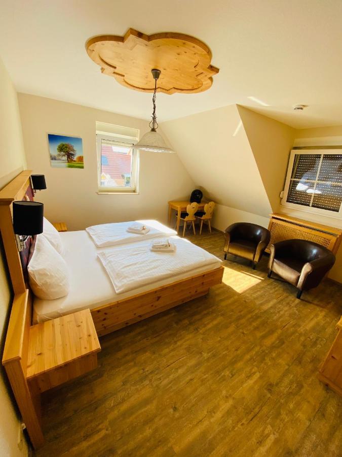 Gasthaus Elsaesser Hof 카펠그라펜하우젠 외부 사진